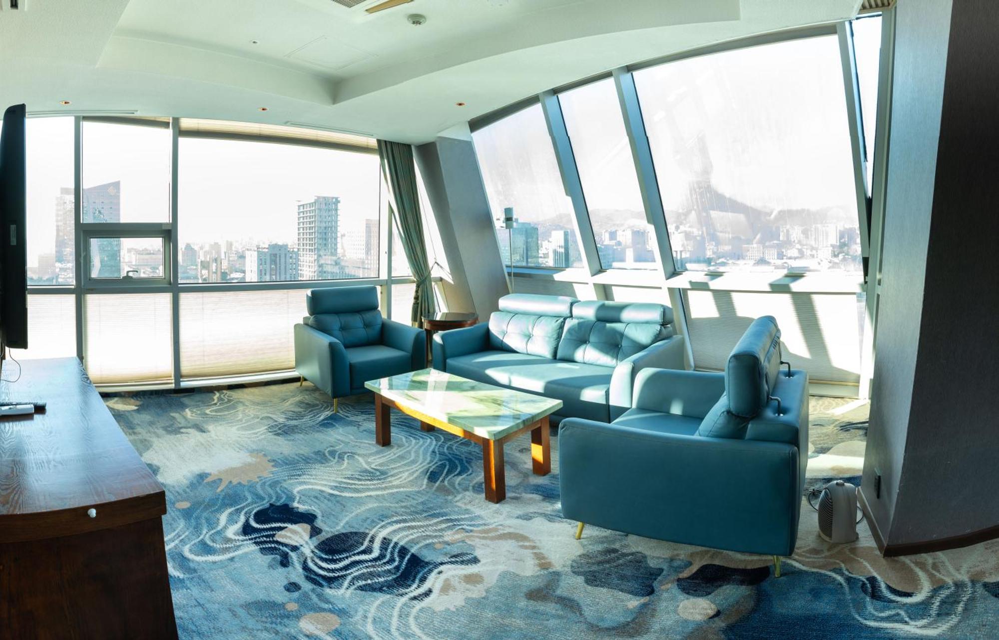 The Blue Sky Hotel And Tower Ulaanbaatar Exterior photo