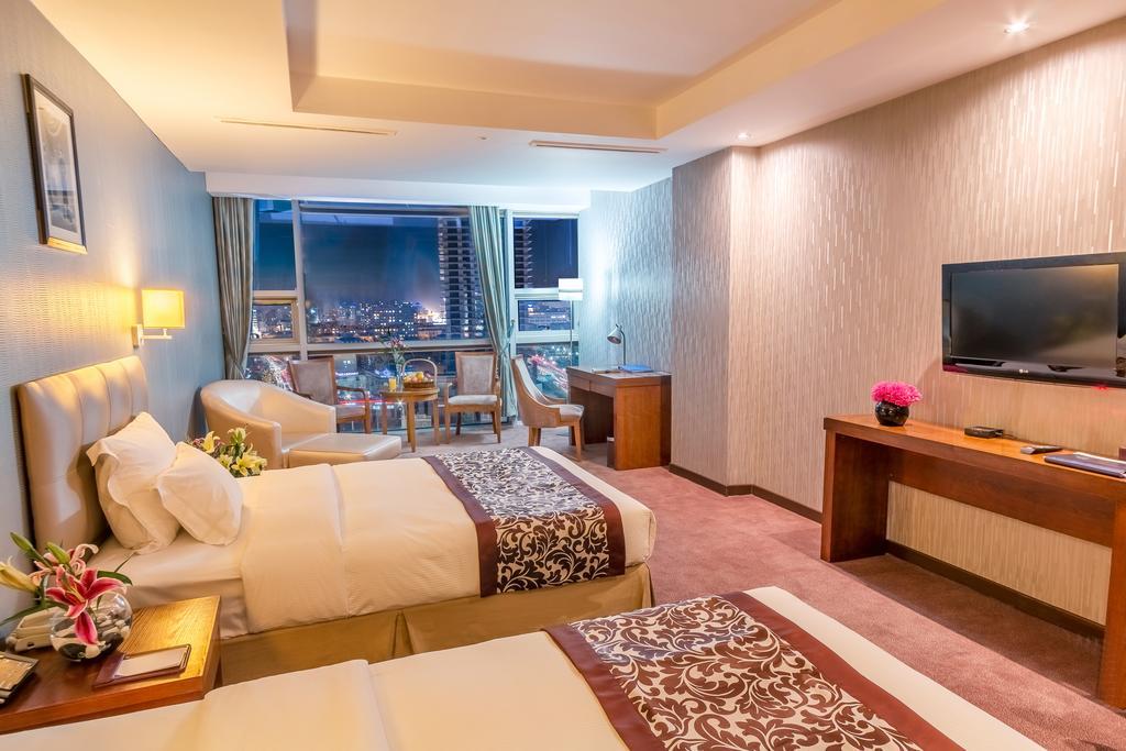 The Blue Sky Hotel And Tower Ulaanbaatar Exterior photo