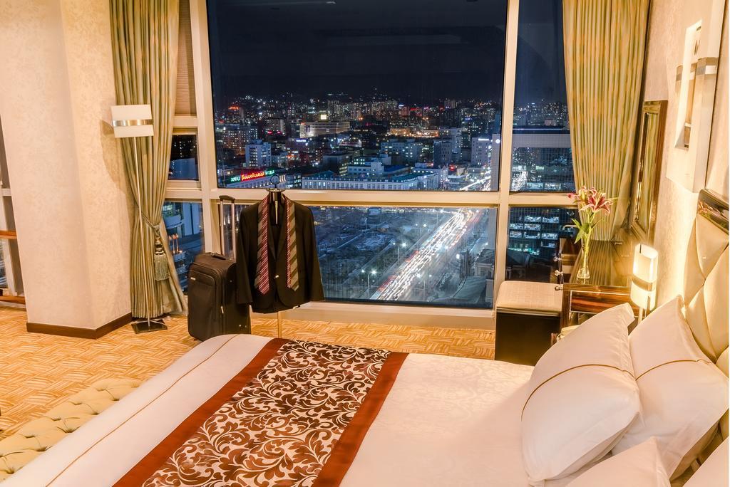 The Blue Sky Hotel And Tower Ulaanbaatar Exterior photo